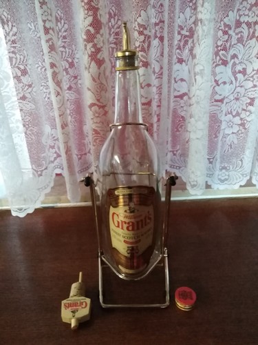 Schwenkausgießer aus messing - schwenkausgießer,